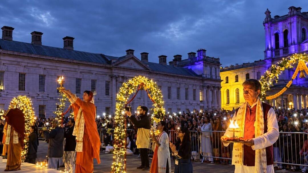 From Kashi to London: Historic First-Ever Ganga Aarti Held on River Thames