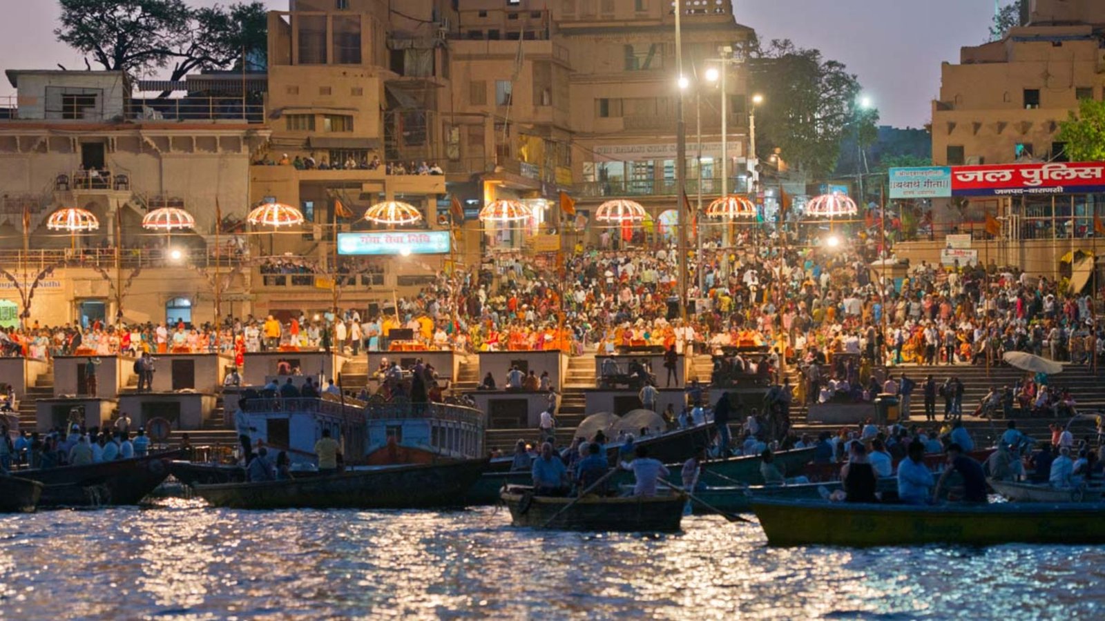 Exploring Varanasi Ganga Aarti by Boat: A Unique Perspective